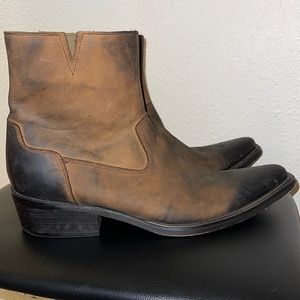 Steve Madden . Men quarter length cow boy  boots